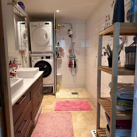 Peaceful Loft 아파트 *